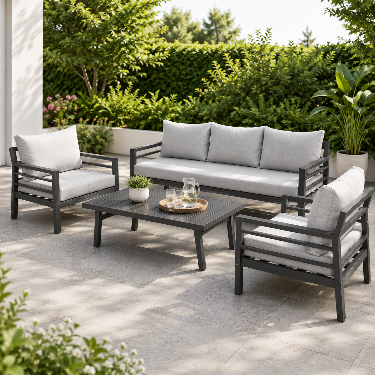 OUTDOOR ALUMINUM SET 3+1+1 WITH TABLE