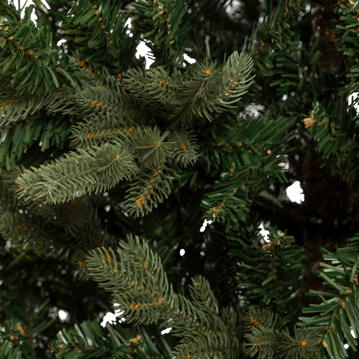 Richland Tree artificial Christmas tree PVC/PE with steel stand