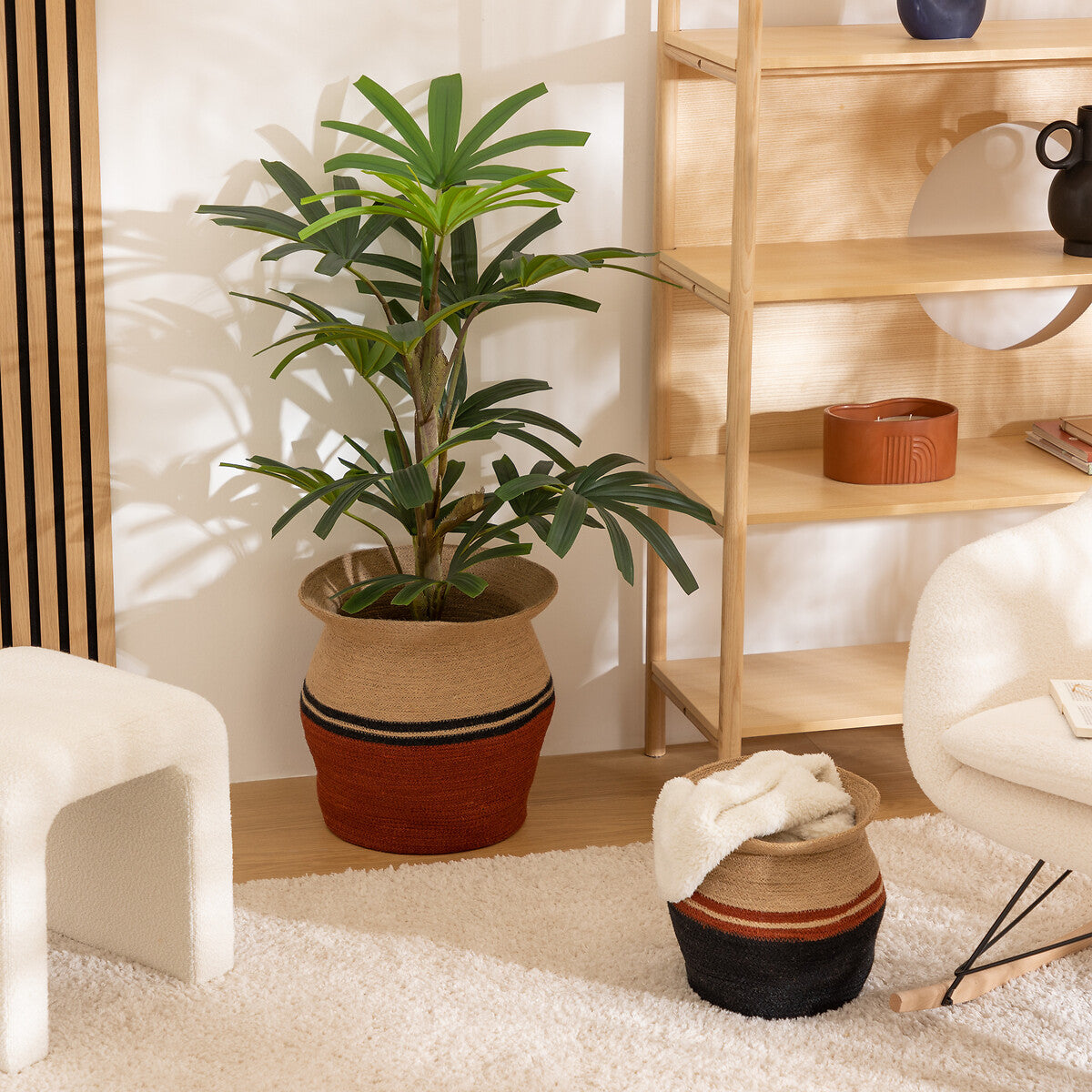 Jute Kaia Basket Set - Flared Neck Design