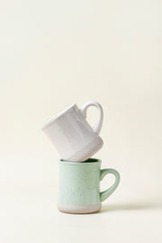 Elegant Sandstone Mug - Green/White, Durable & Stylish