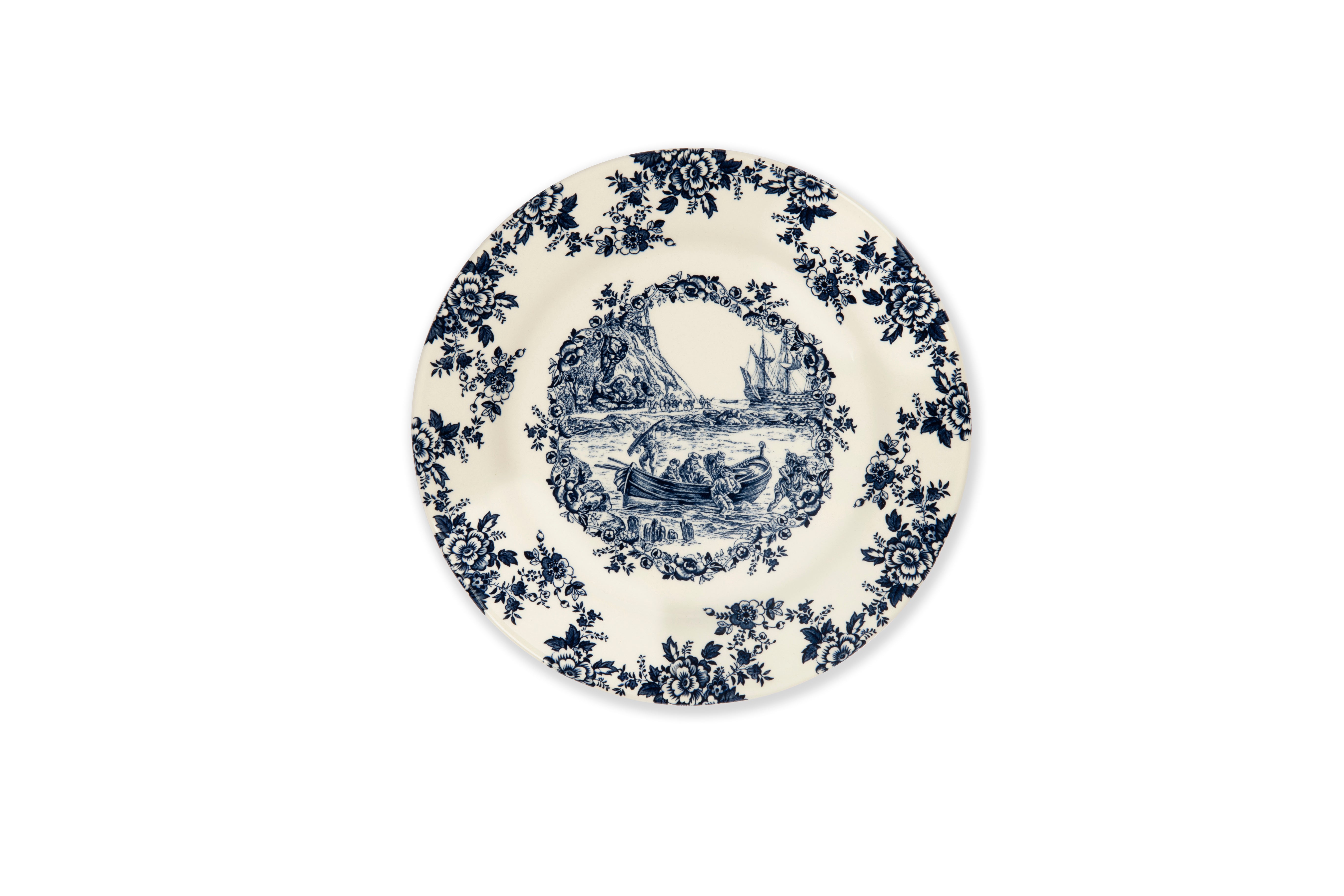 "VOYAGES" Dessert Plate