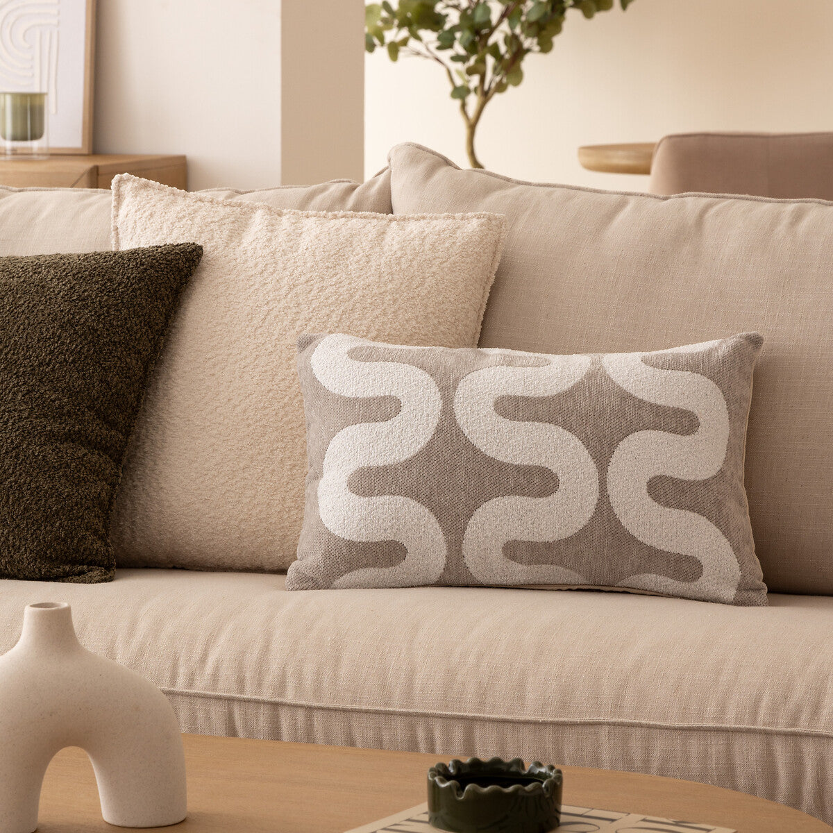 Cushion Cover "Jeni", Soft Chenille with Curved Patterns