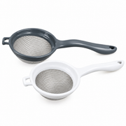 Stainless Steel Fine Mesh Strainer with Plastic Handle – 20.5 cm