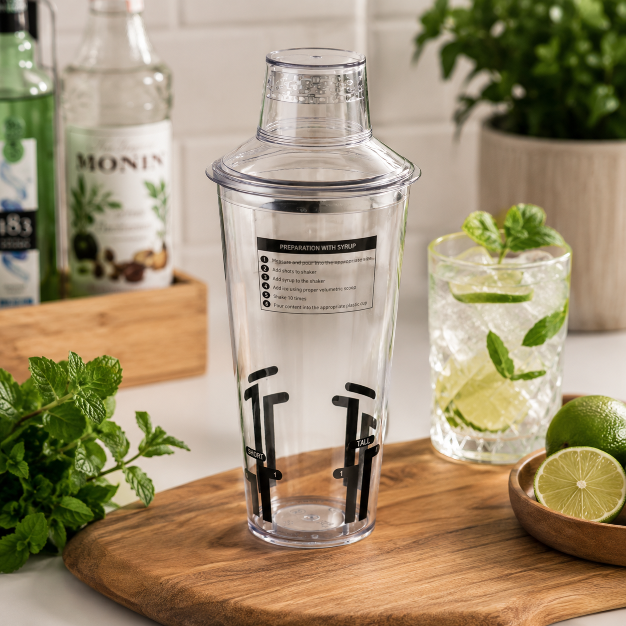 Polycarbonate Shaker 700 ml