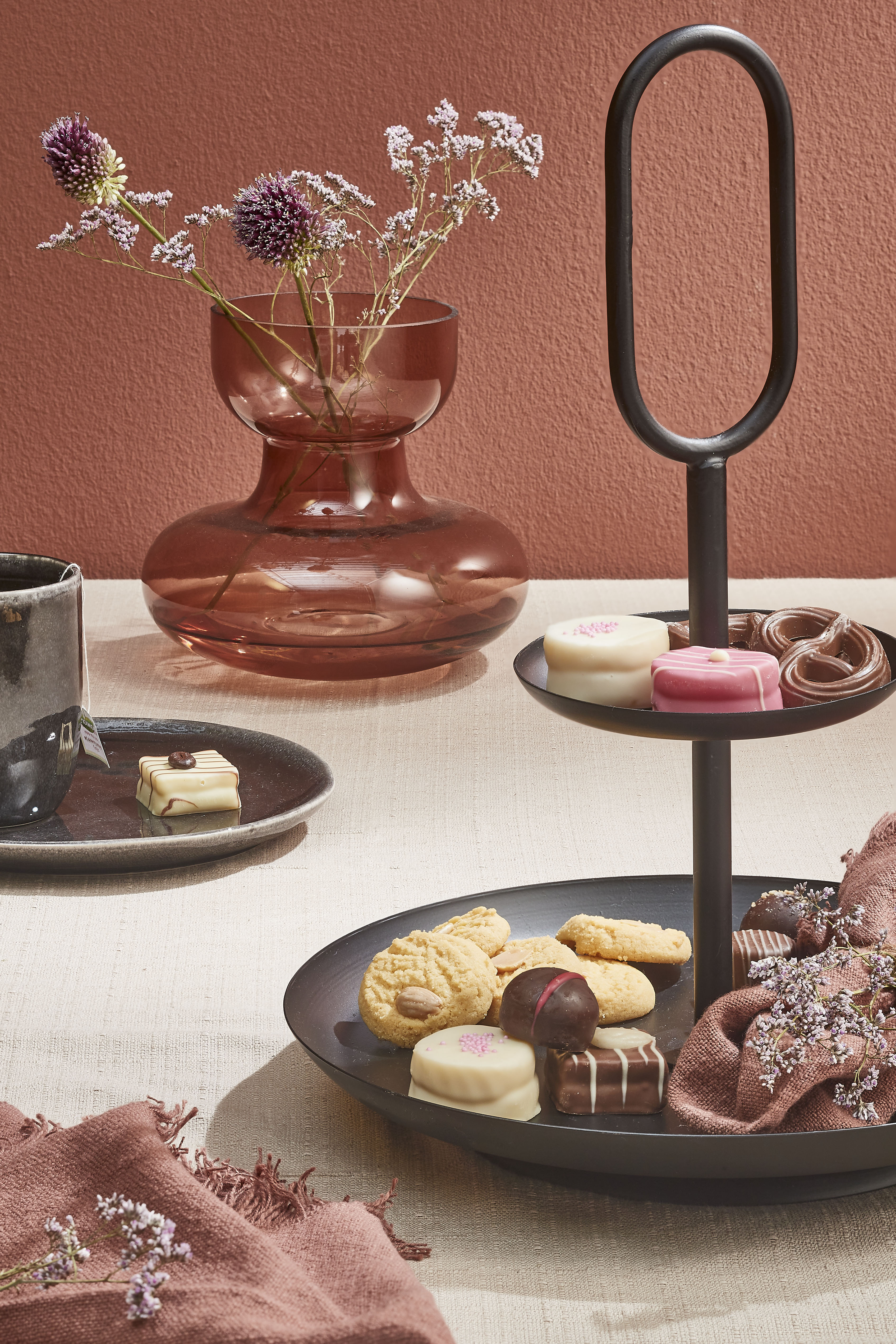 Rama Tiered Stand - Metal, Black, Modern Design