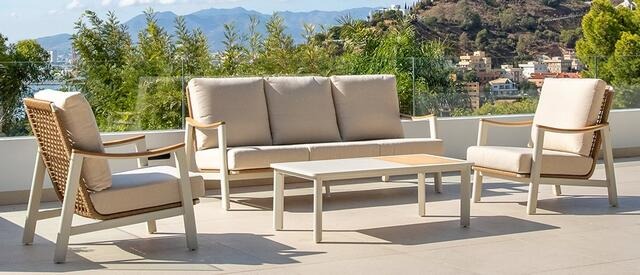 Reisling Aluminum Garden Lounge Set with Resin Wood Effect Armrests