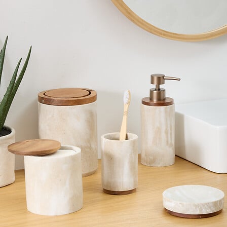 Soap Dispenser Come — Polyresin Stone-Look Dispenser with Wood Top