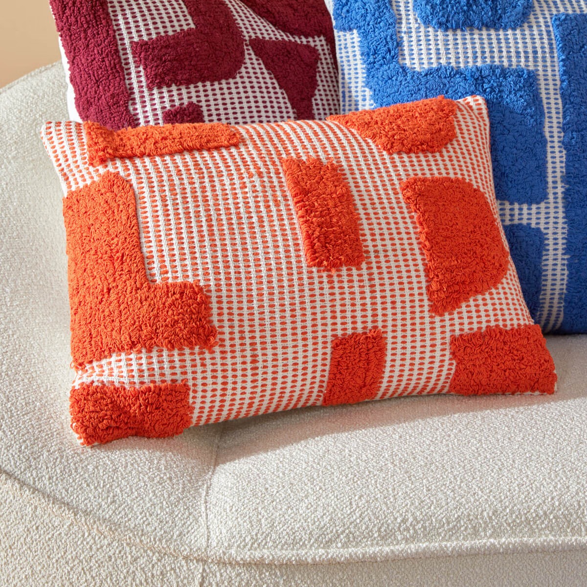 Poppy Rectangular Cushion – Tufted Cotton Removable Cover 58x38 cm