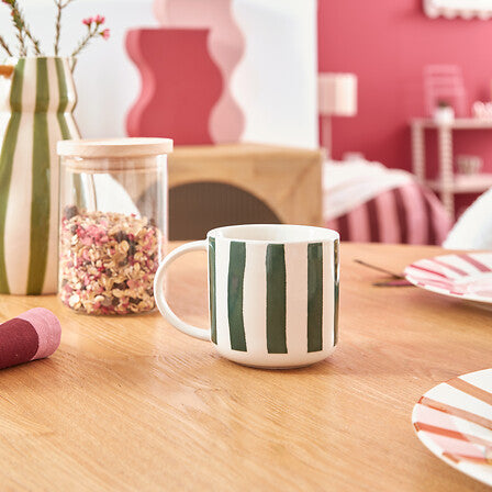 Mug Chéri 34 cl - Newbone Vertical Stripe Mug, White Handle