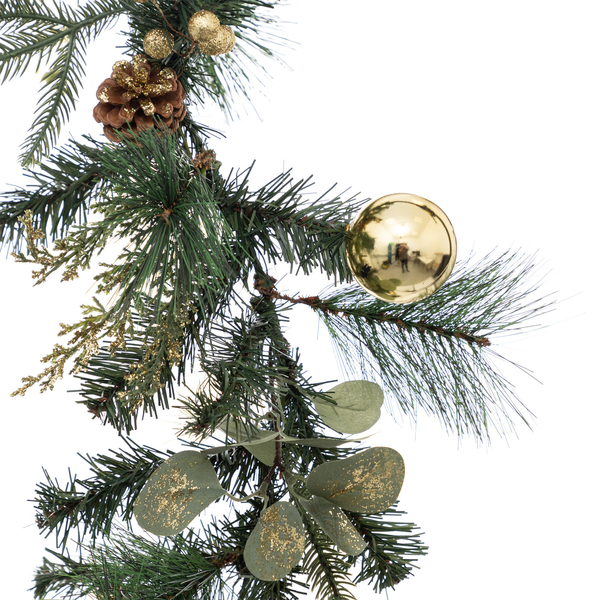 Nature Eucalyptus Garland 2 m - Pinecone & Gold Christmas Garland