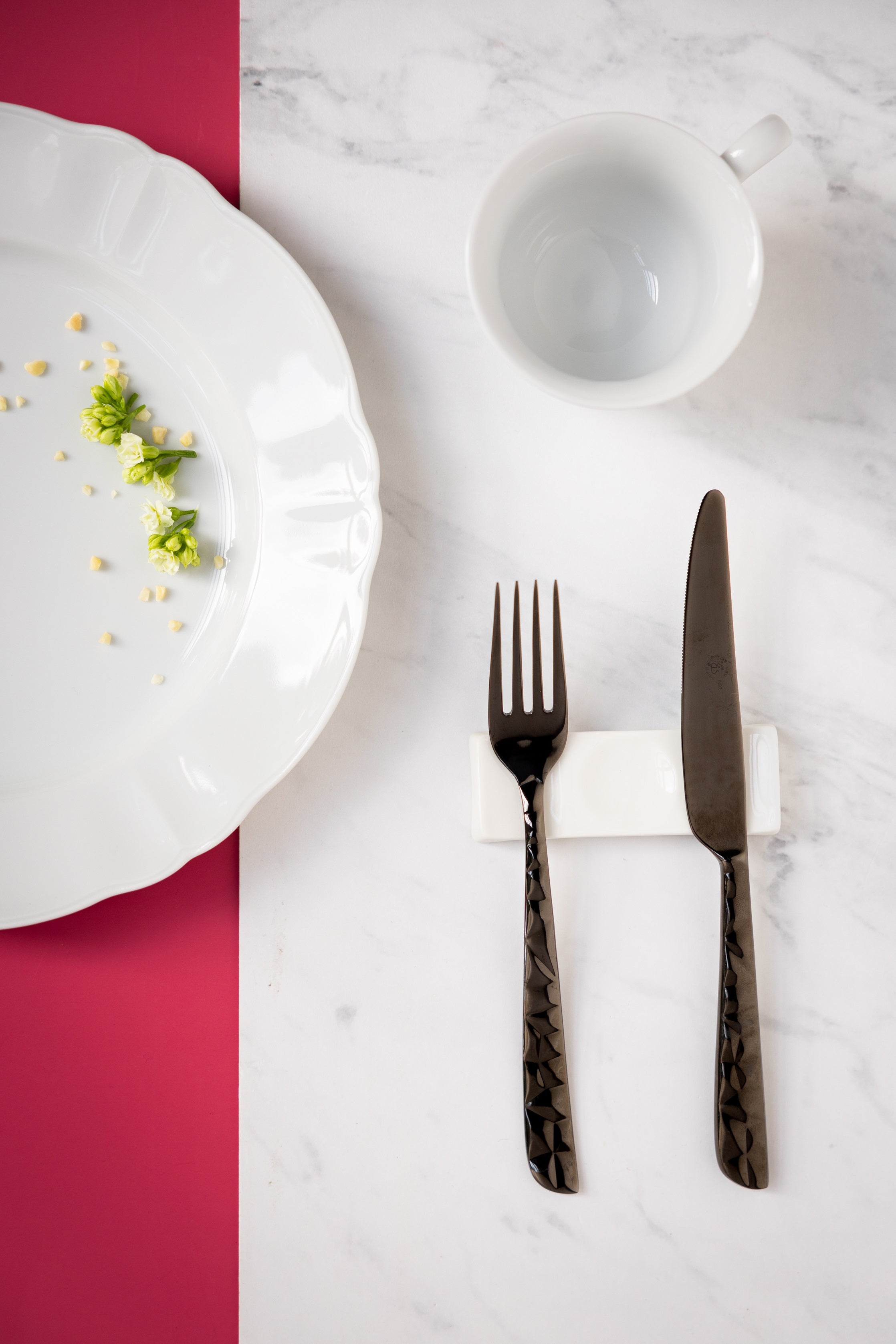 Steak Knife Stainless Steel Mirror Finish Black Handle 20cm