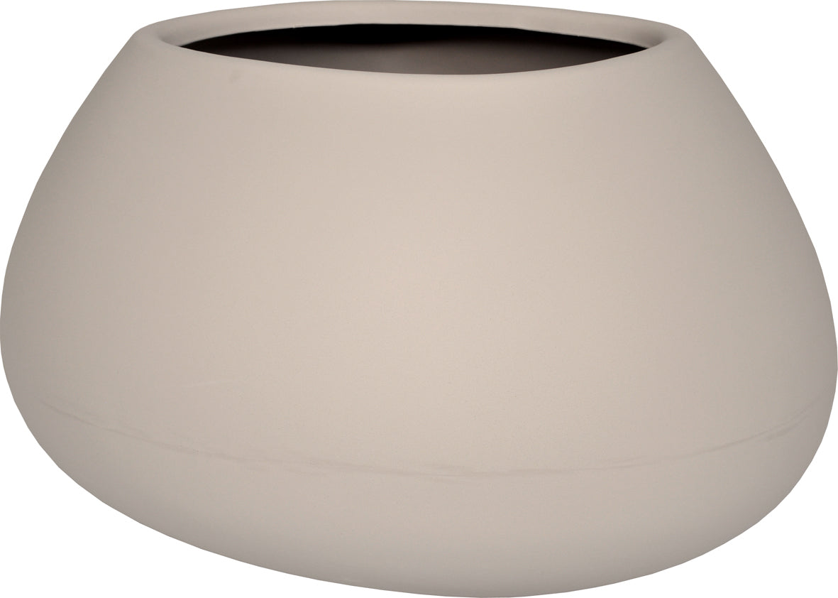 CIOTOLA GAUDI FLOWERPOT nude resin rounded planter 65 x 61 x 37 cm
