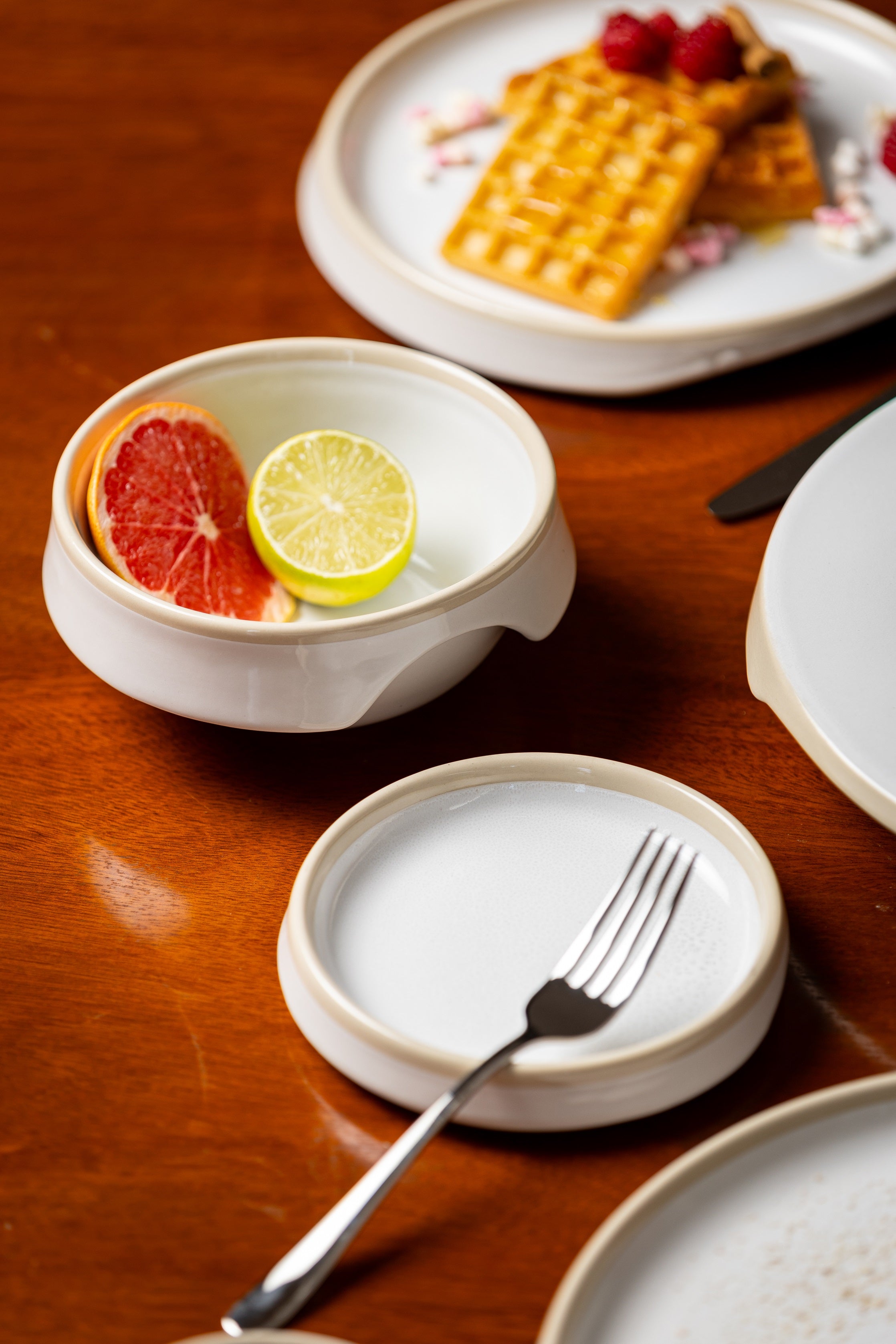 Beije Porcelain Dessert Plate Round Stoneware Scratch-Resistant Tableware