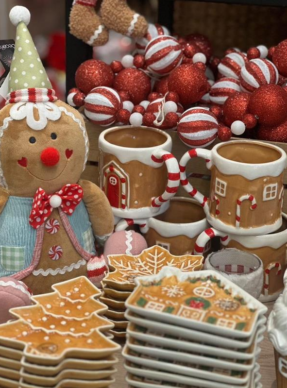 Plate dolomite shiny Gingerbread House Christmas Plate