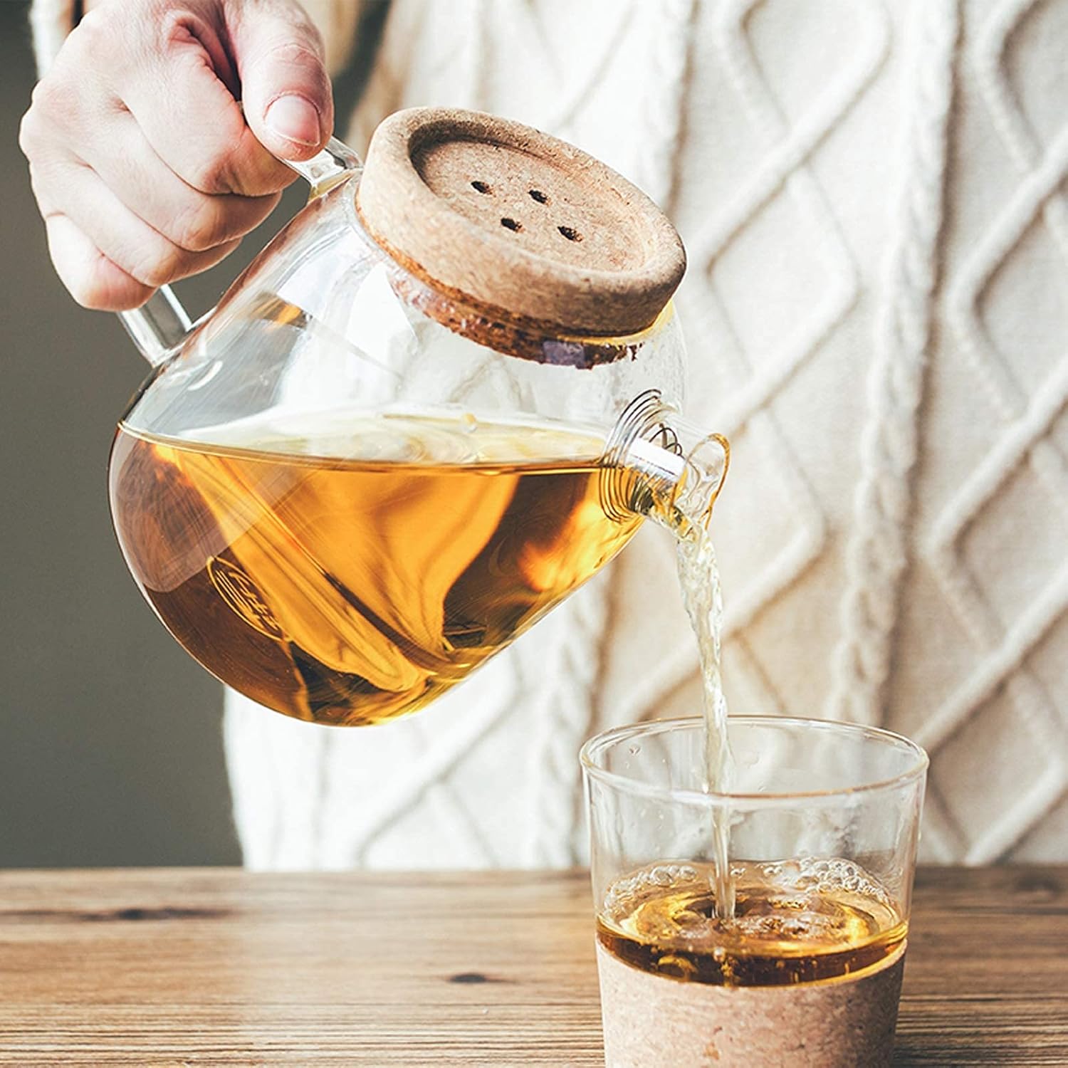 Glass Pitcher High Borosilicate Carafe With Cork Stopper And Strainer