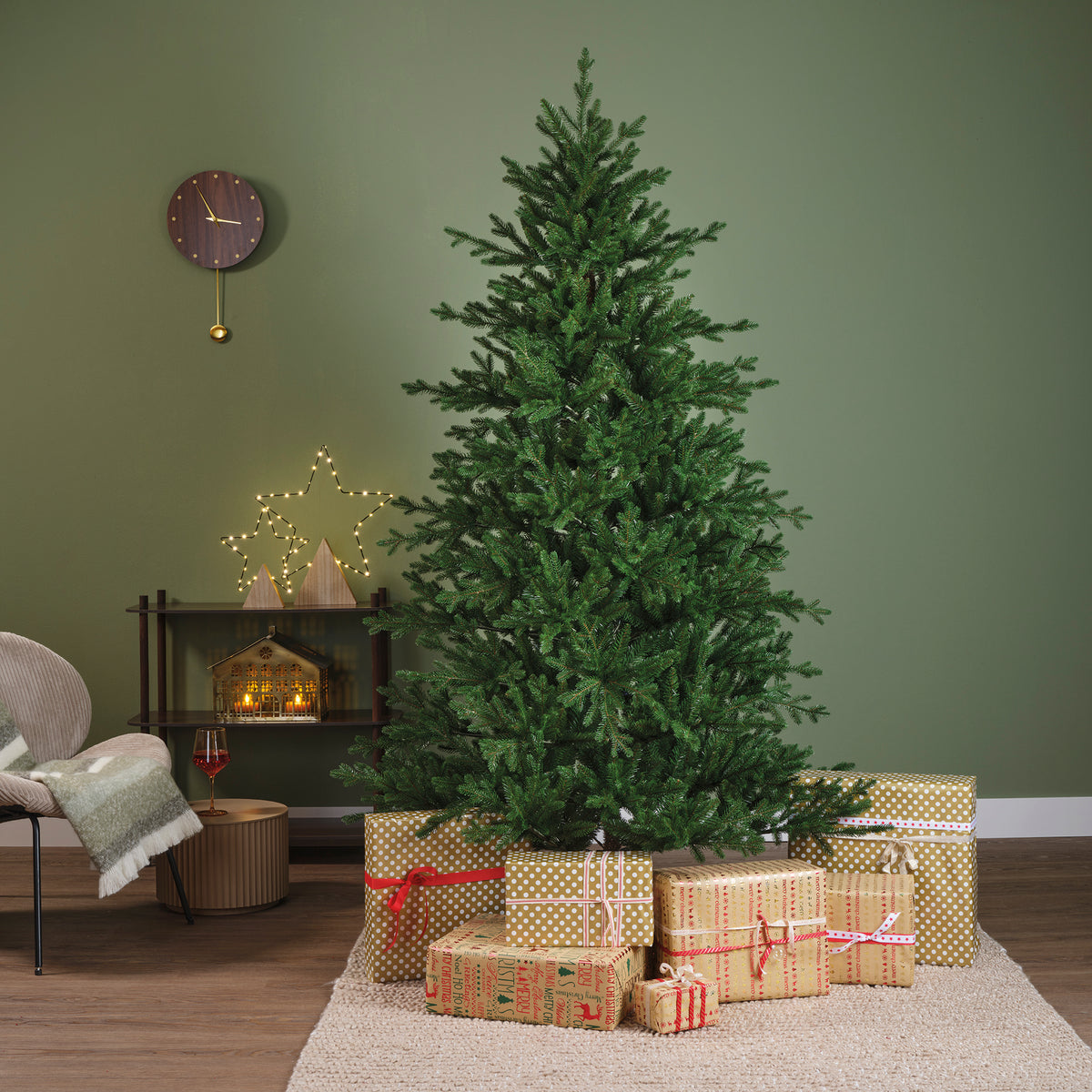 Greenhill fir tree - Green 3-Section Christmas Tree with Metal Foot