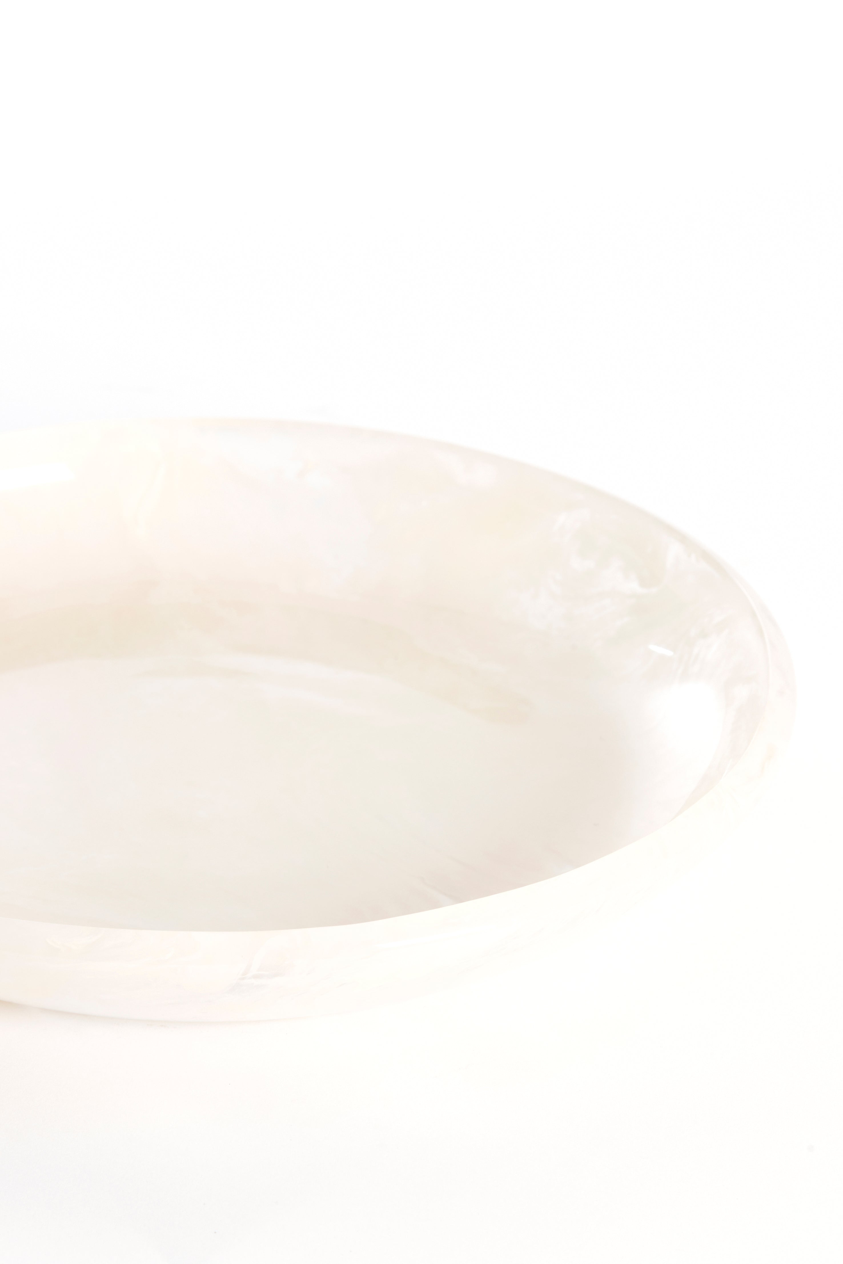 Belawan Serving Bowl White Resin Round 34cm